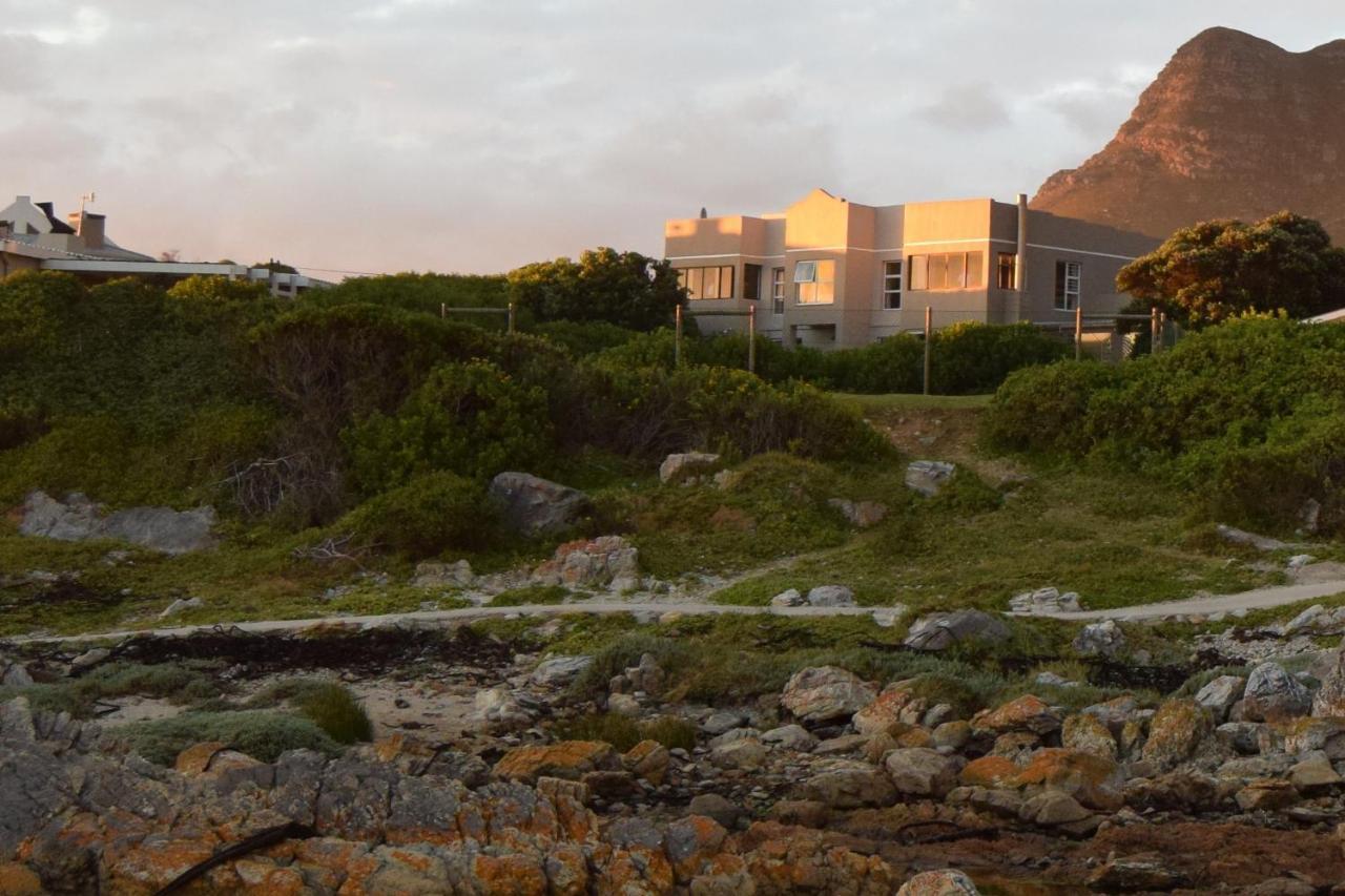 Strandloper Apartments Hermanus Exterior foto
